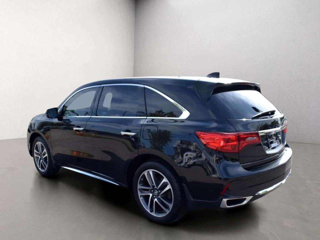 2018 Acura MDX Technology AWD Photo
