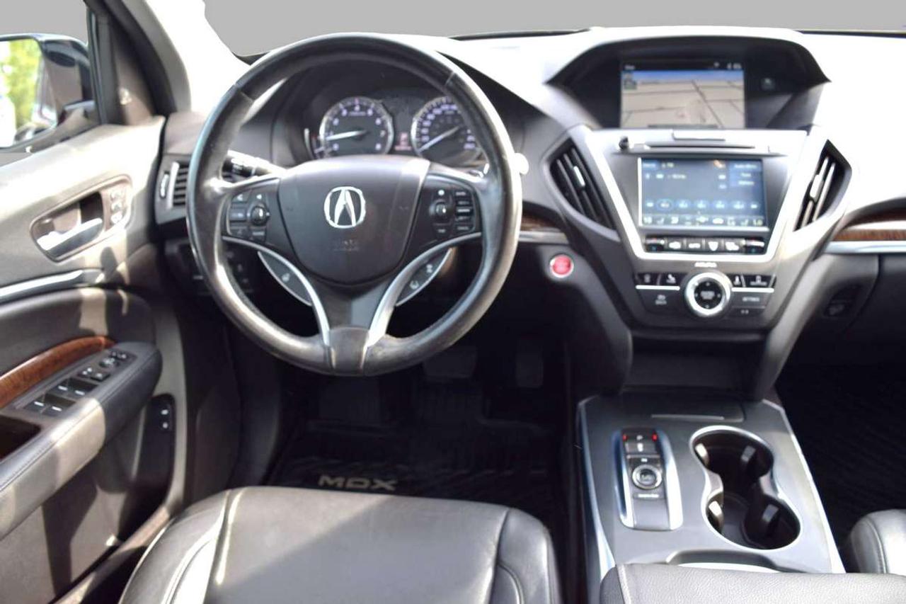 2018 Acura MDX Technology AWD Photo