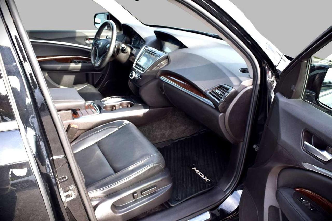 2018 Acura MDX Technology AWD Photo