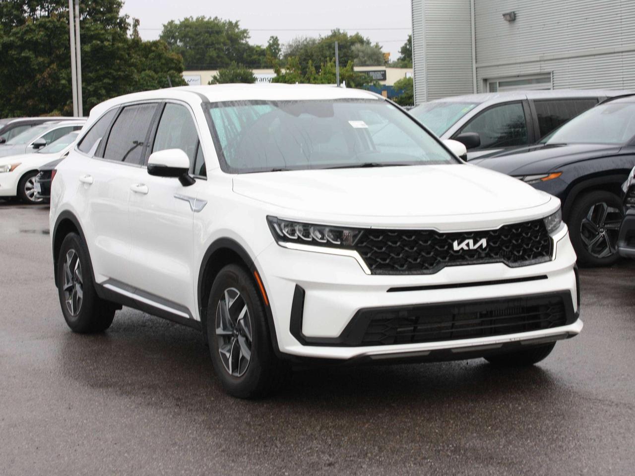2023 Kia Sorento Hybrid / AWD / Heated Seats / Blind Spot Photo2