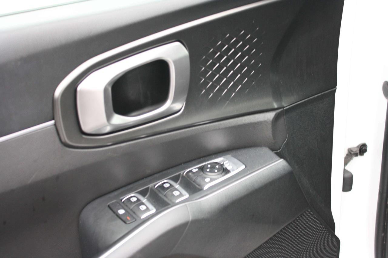 2023 Kia Sorento Hybrid / AWD / Heated Seats / Blind Spot Photo
