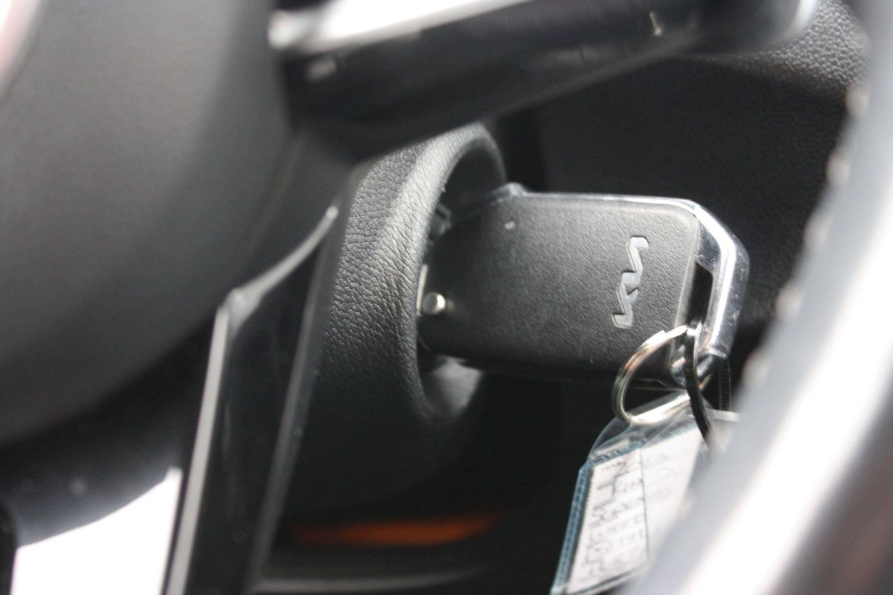 2023 Kia Sorento Hybrid / AWD / Heated Seats / Blind Spot Photo