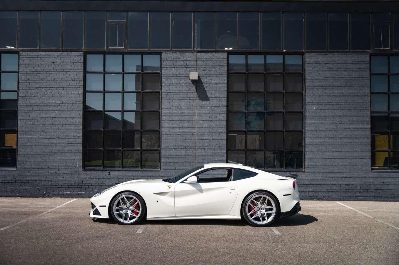 2014 Ferrari F12 2dr Cpe Photo