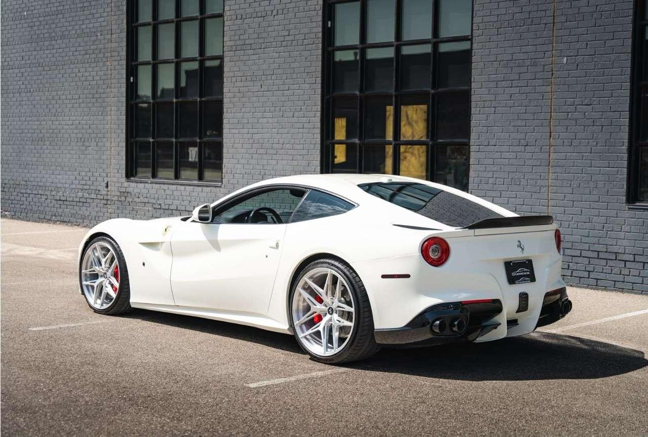 2014 Ferrari F12 2dr Cpe Photo