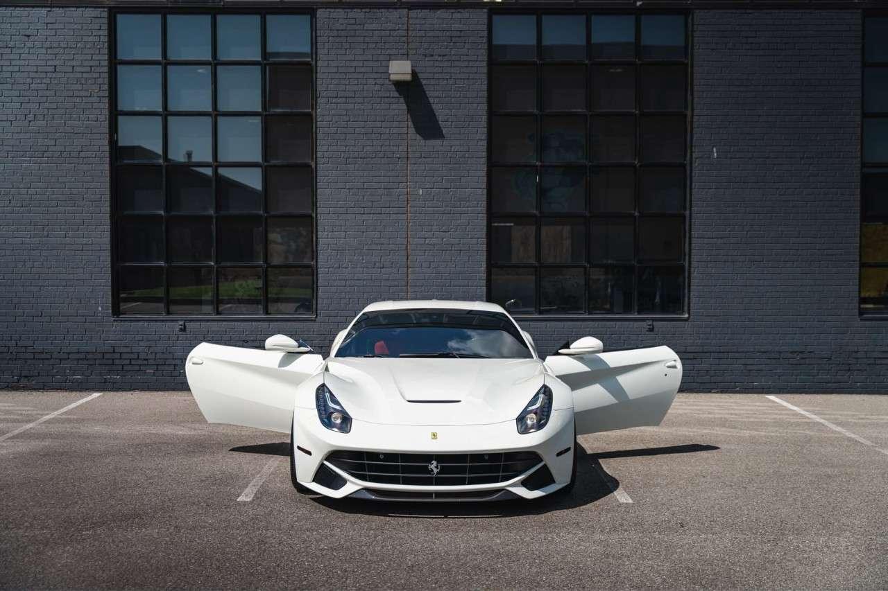2014 Ferrari F12 2dr Cpe Photo