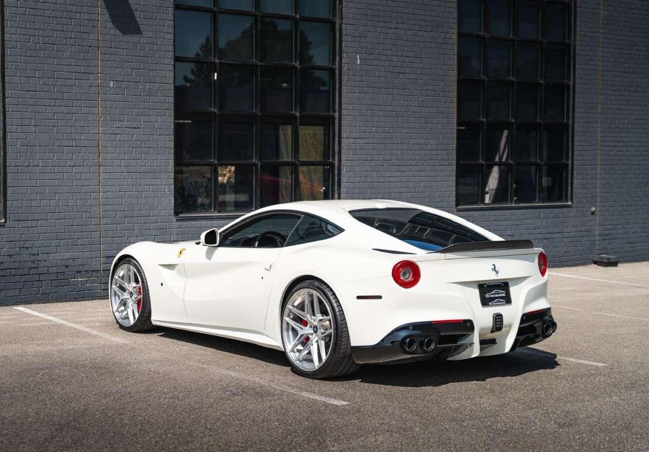2014 Ferrari F12 2dr Cpe Photo