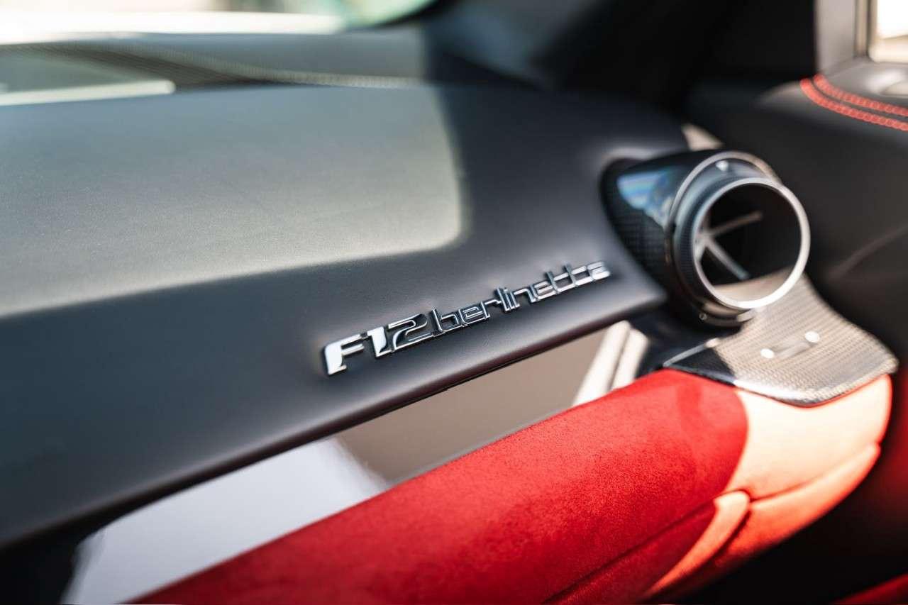2014 Ferrari F12 2dr Cpe Photo