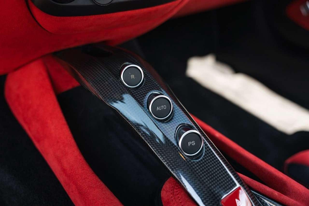 2014 Ferrari F12 2dr Cpe Photo