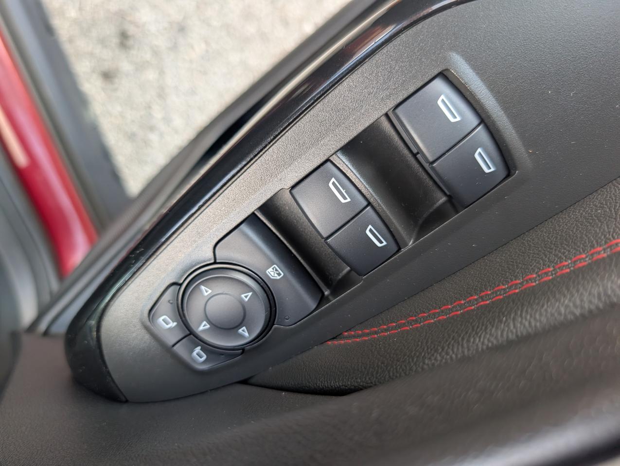 2025 Chevrolet Trax 2RS 4dr Front-Wheel Drive Photo