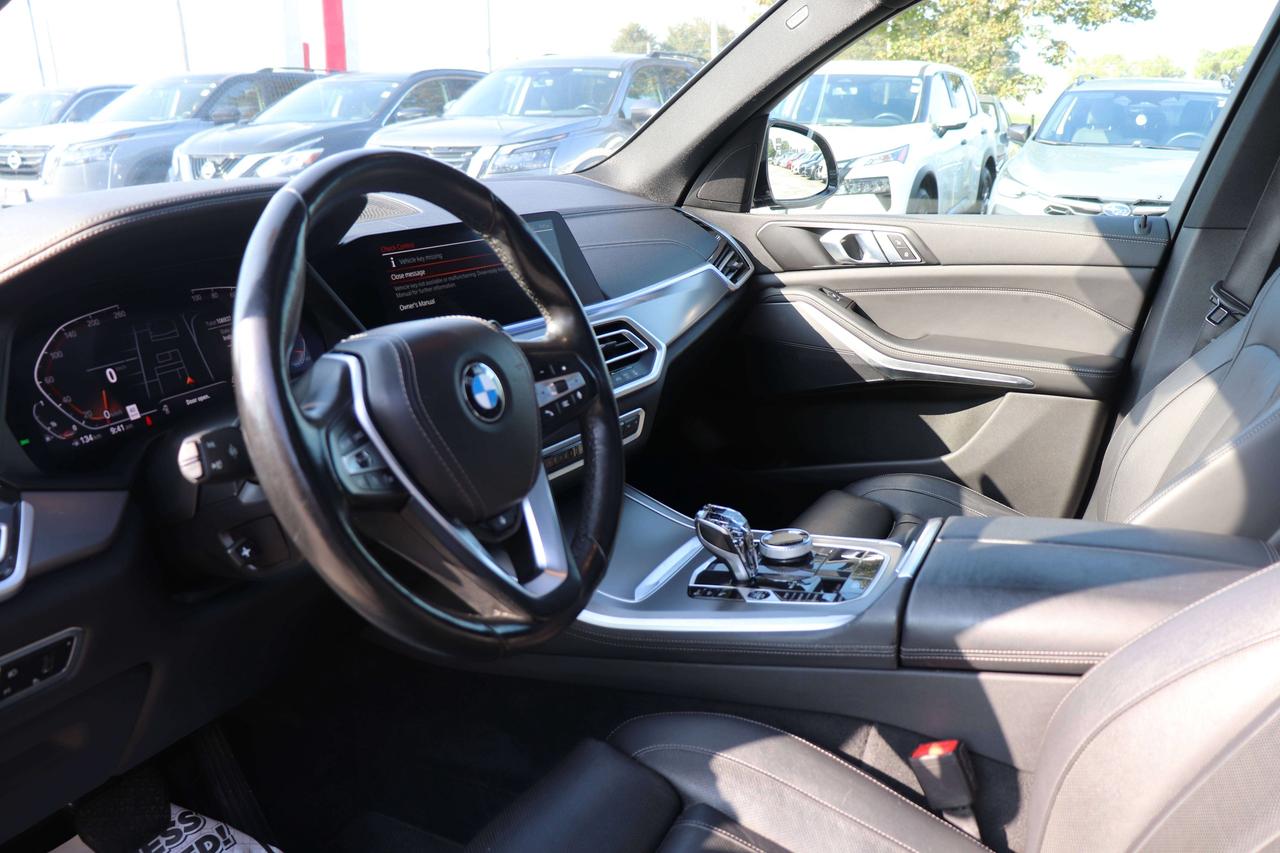 2022 BMW X5 xDrive40i  Premium Enhanced  New Tires  New Brakes Photo