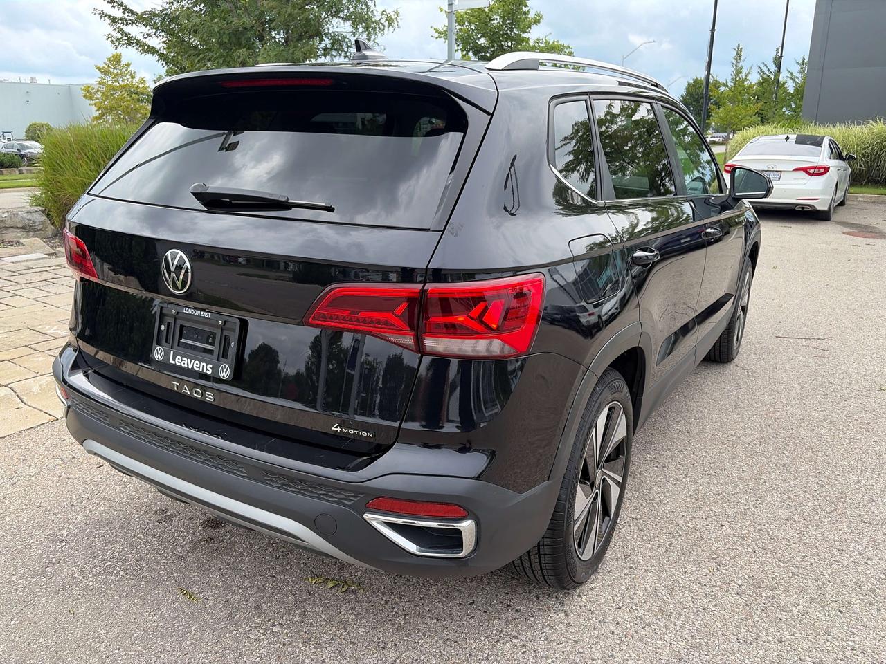 2024 Volkswagen Taos Comfortline Photo