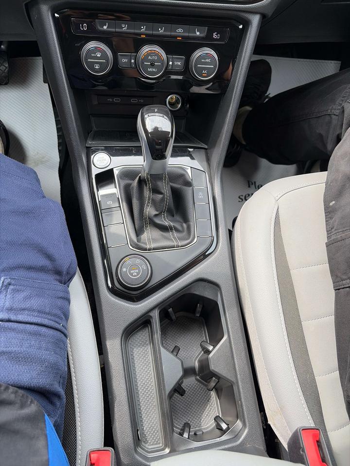 2024 Volkswagen Taos Comfortline Photo