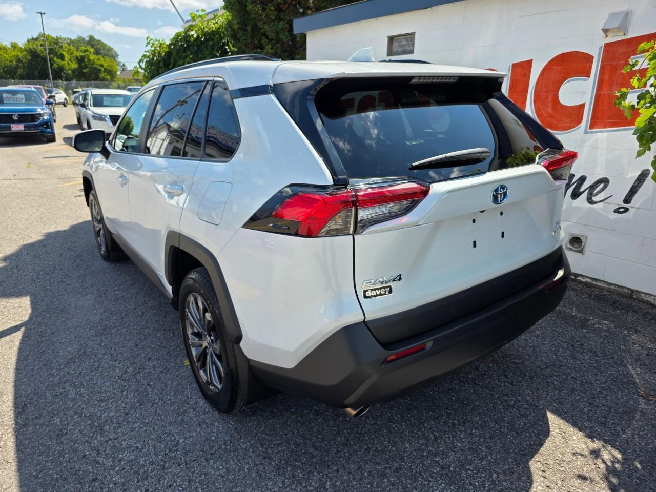 2023 Toyota RAV4 Hybrid XLE 4dr All-Wheel Drive Photo