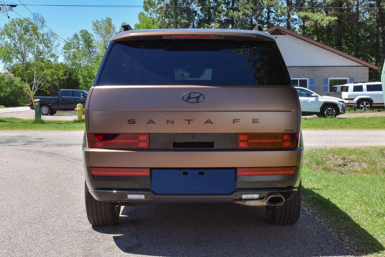 2025 Hyundai Santa Fe Ultimate Calligraphy Photo