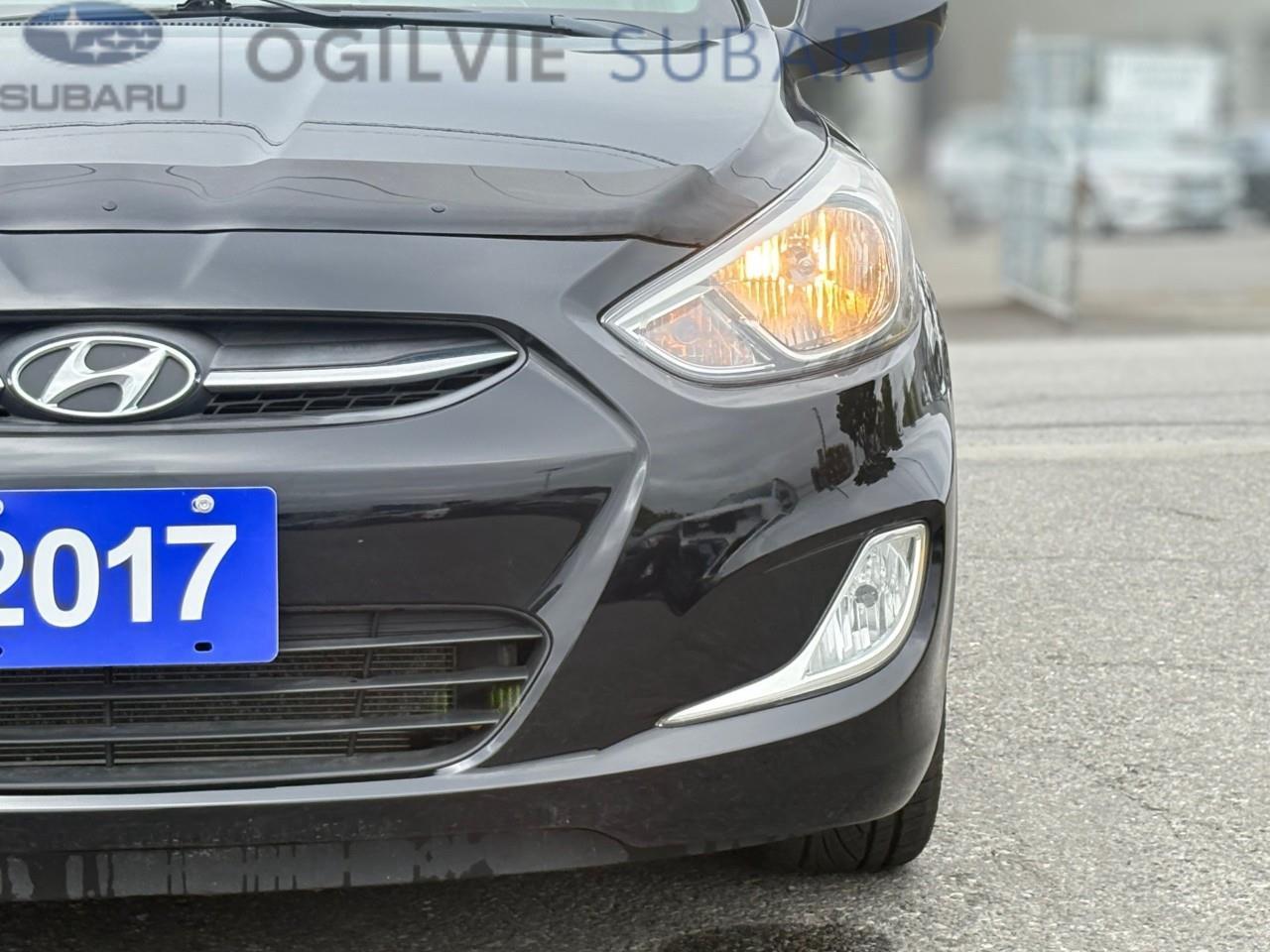 2017 Hyundai Accent SE (A6) 4dr Hatchback Photo