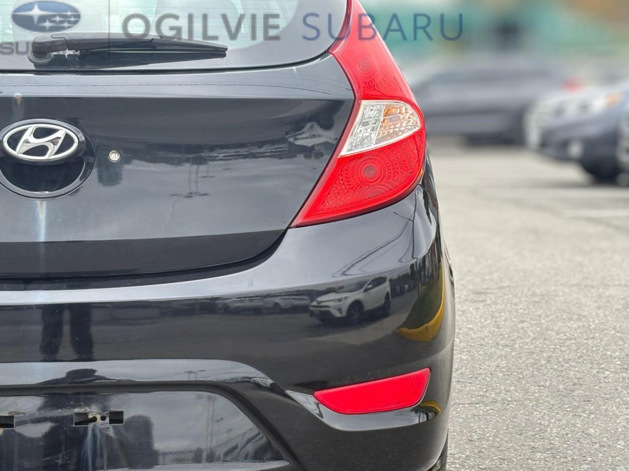 2017 Hyundai Accent SE (A6) 4dr Hatchback Photo