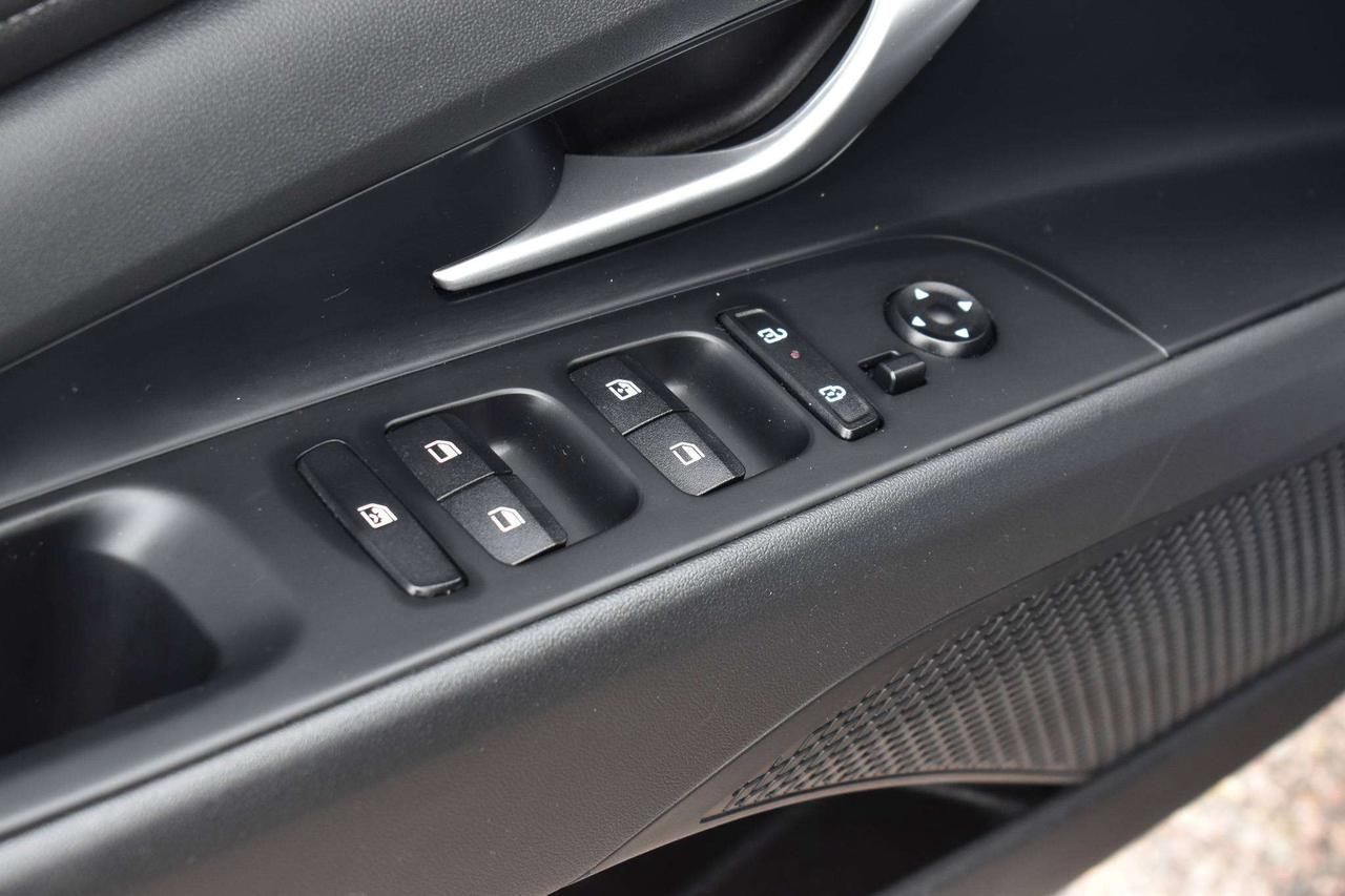 2026 Hyundai Elantra Preferred Photo