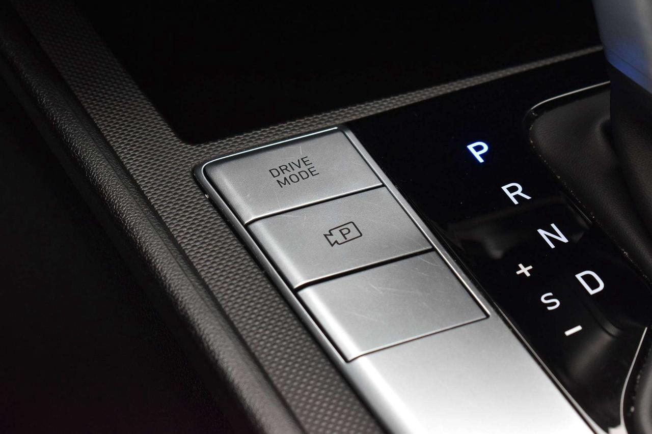 2026 Hyundai Elantra Preferred Photo