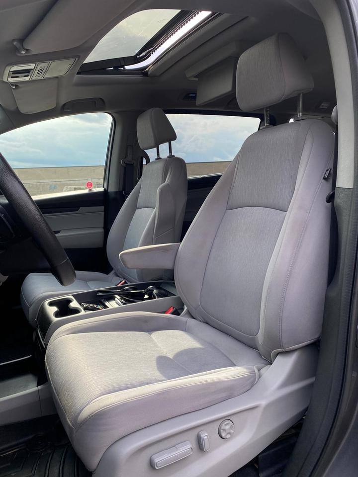 2018 Honda Odyssey EX-RES Auto | SUNROOF | ONE OWNER | NO ACCIDENT Photo