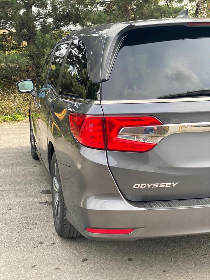 2018 Honda Odyssey EX-RES Auto | SUNROOF | ONE OWNER | NO ACCIDENT Photo