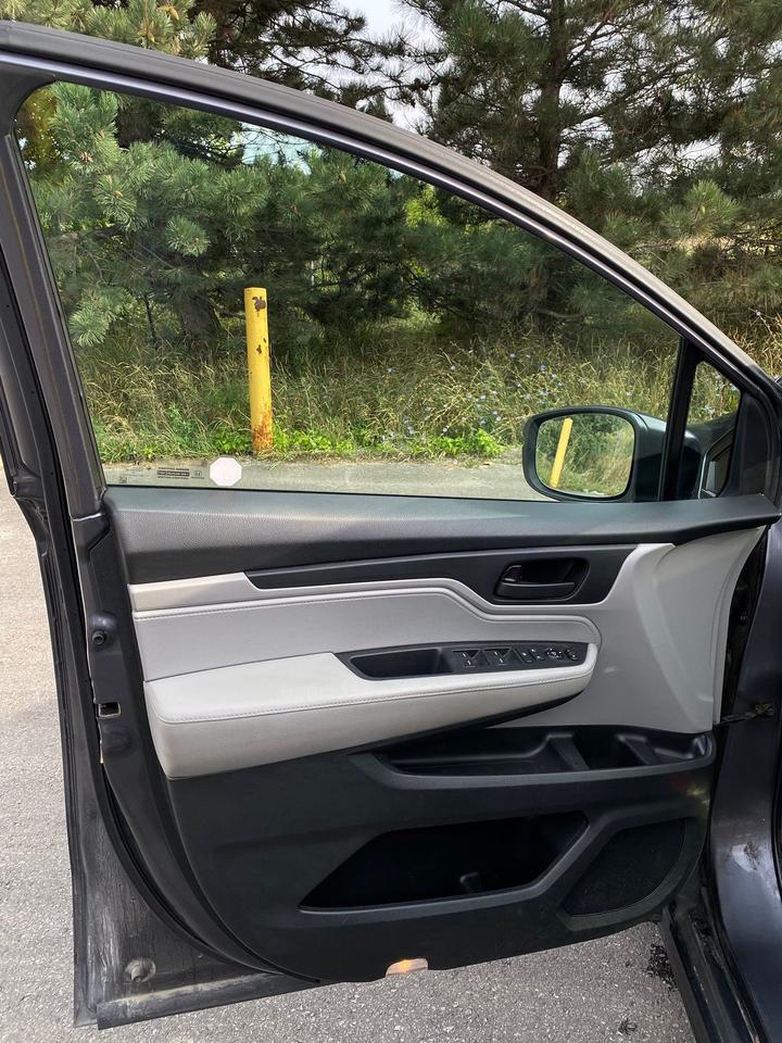 2018 Honda Odyssey EX-RES Auto | SUNROOF | ONE OWNER | NO ACCIDENT Photo