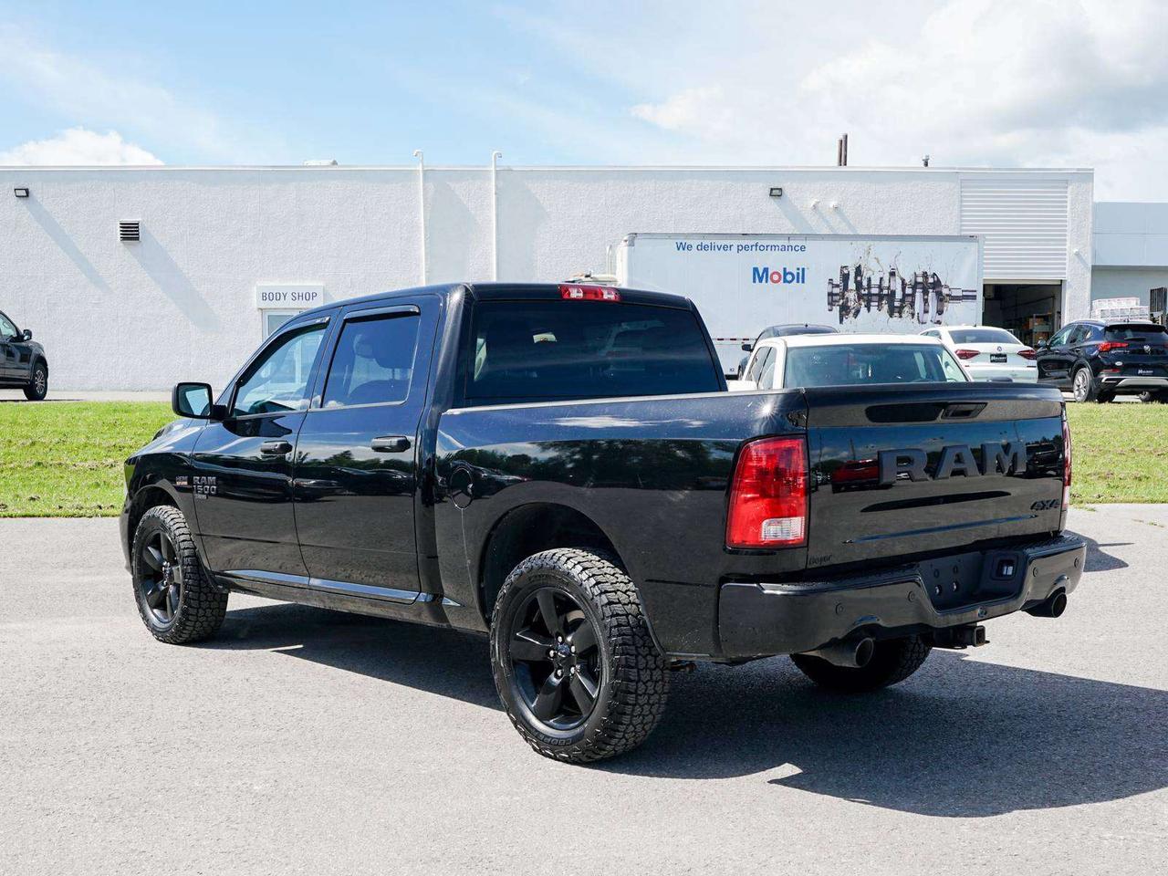 2023 RAM 1500 Express Photo