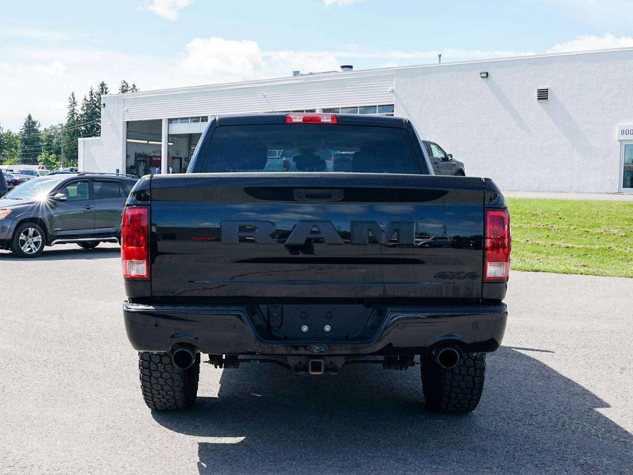 2023 RAM 1500 Express Photo4