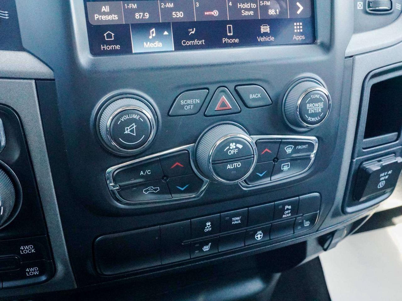 2023 RAM 1500 Express Photo