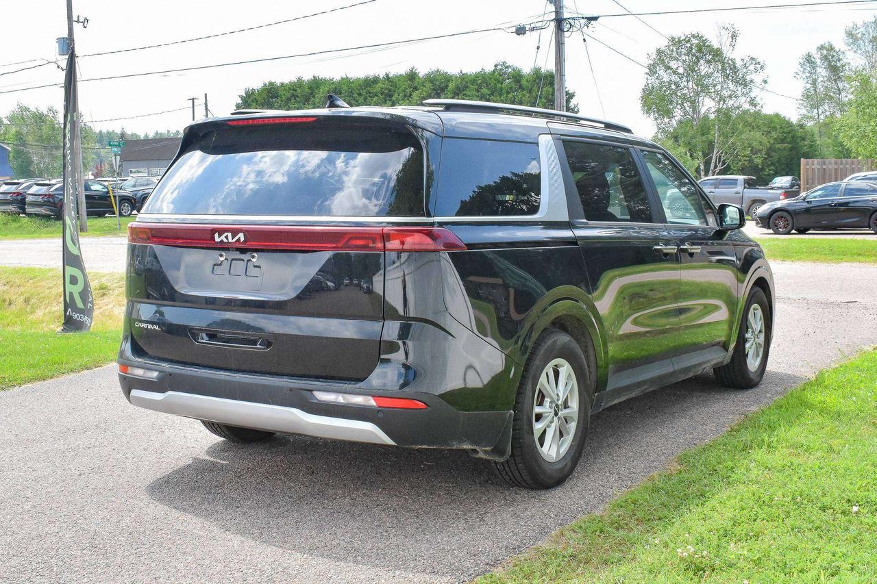 2024 Kia Carnival LX Photo