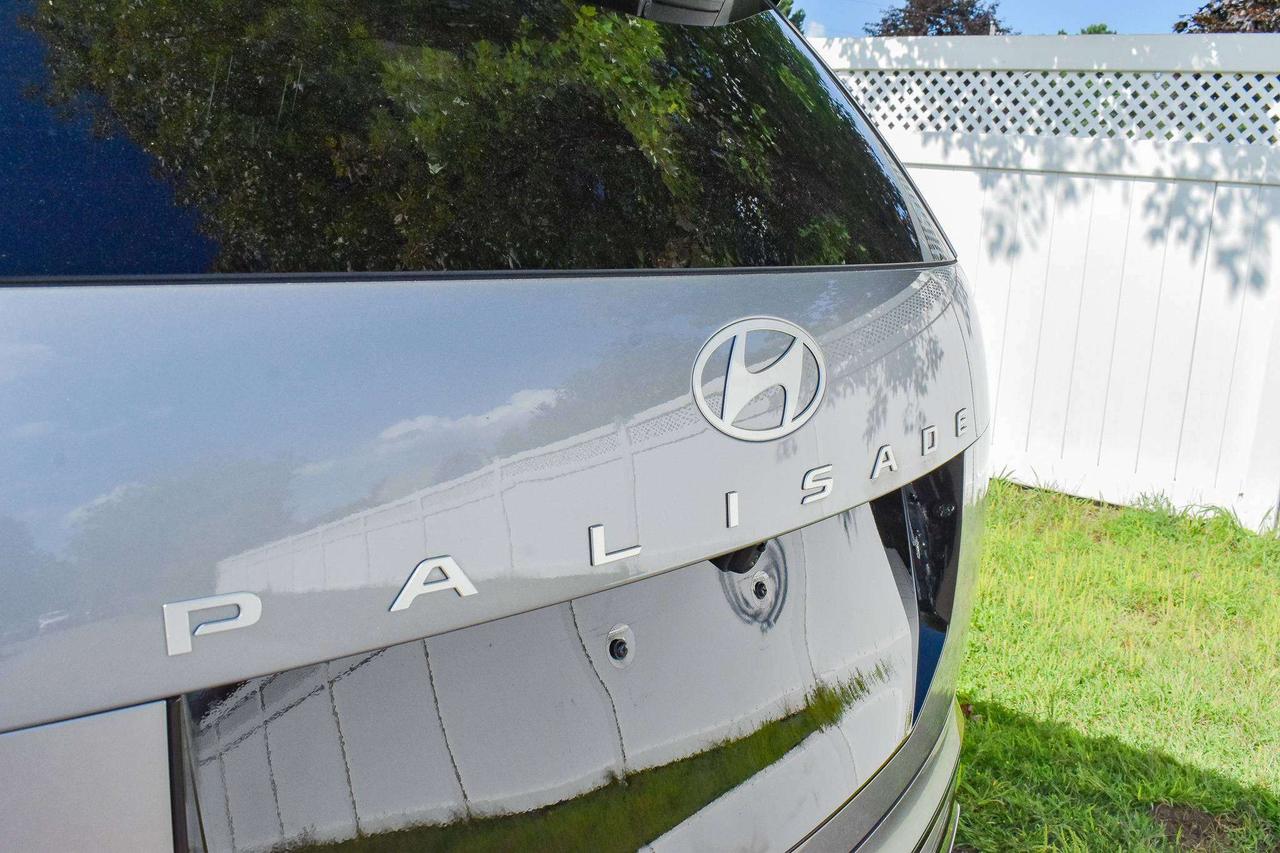 2026 Hyundai Palisade Hybrid Luxury Photo