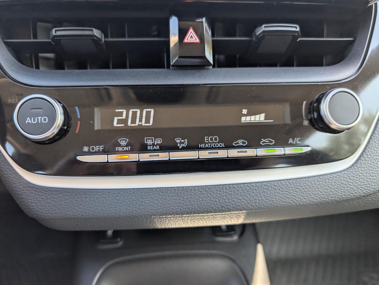 2024 Toyota Corolla Hybrid LE 4dr All-Wheel Drive Sedan Photo