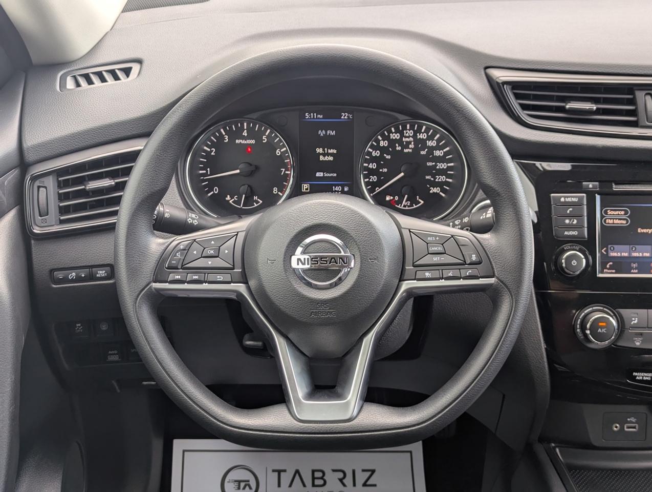 2019 Nissan Rogue SV/AWD/ACC/BSM/AppleCarPlay Photo