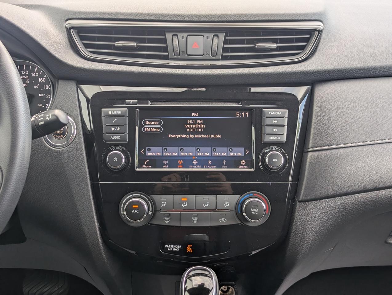 2019 Nissan Rogue SV/AWD/ACC/BSM/AppleCarPlay Photo