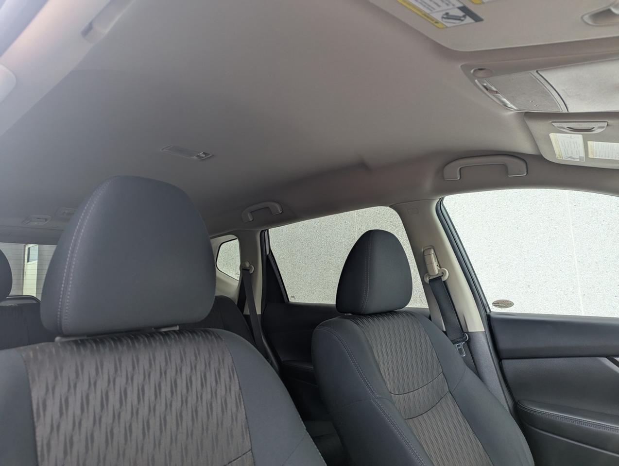 2019 Nissan Rogue SV/AWD/ACC/BSM/AppleCarPlay Photo