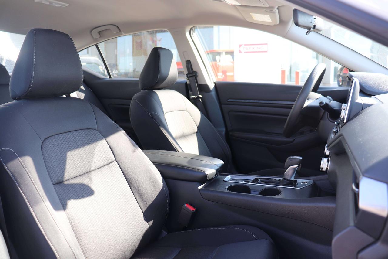 2024 Nissan Altima S AWD NEW BRAKES NO ACCIDENT BLIND SPOT CARPLAY Photo