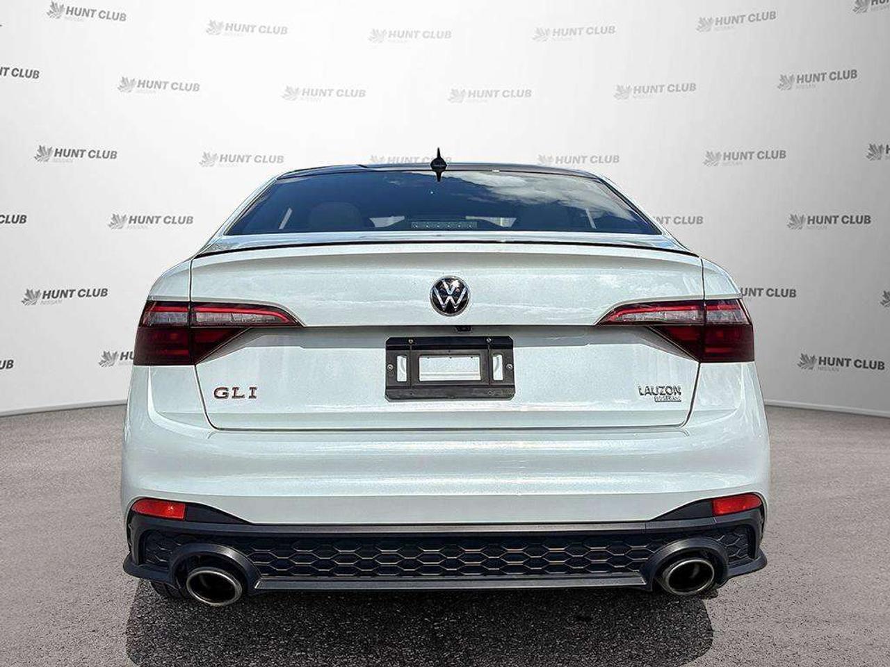 2024 Volkswagen Jetta 40th Anniversary Edition Photo