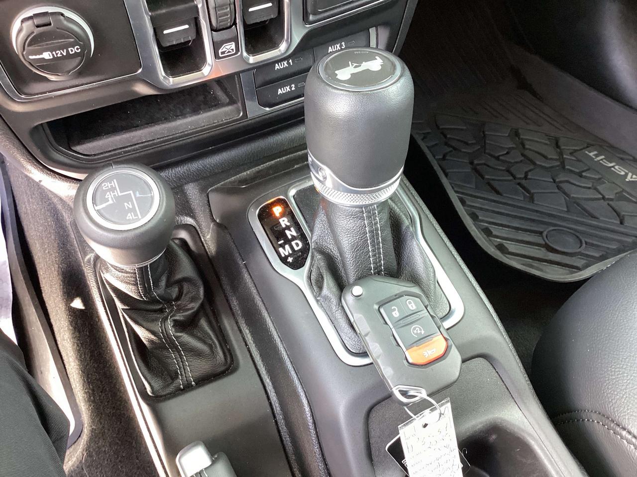2025 Jeep Wrangler Sahara Photo