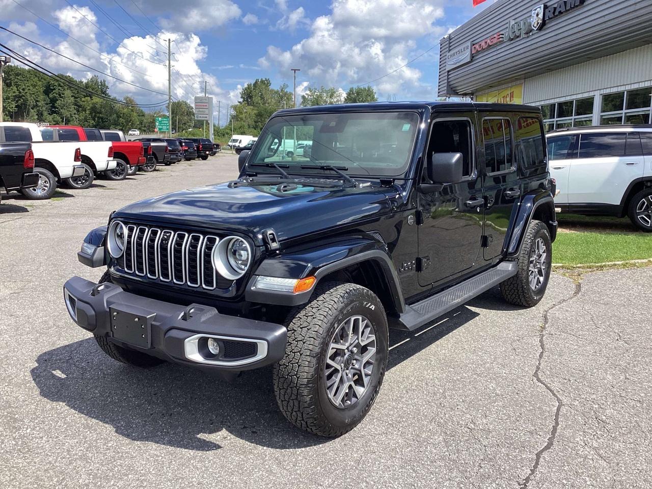 2025 Jeep Wrangler Sahara Photo0