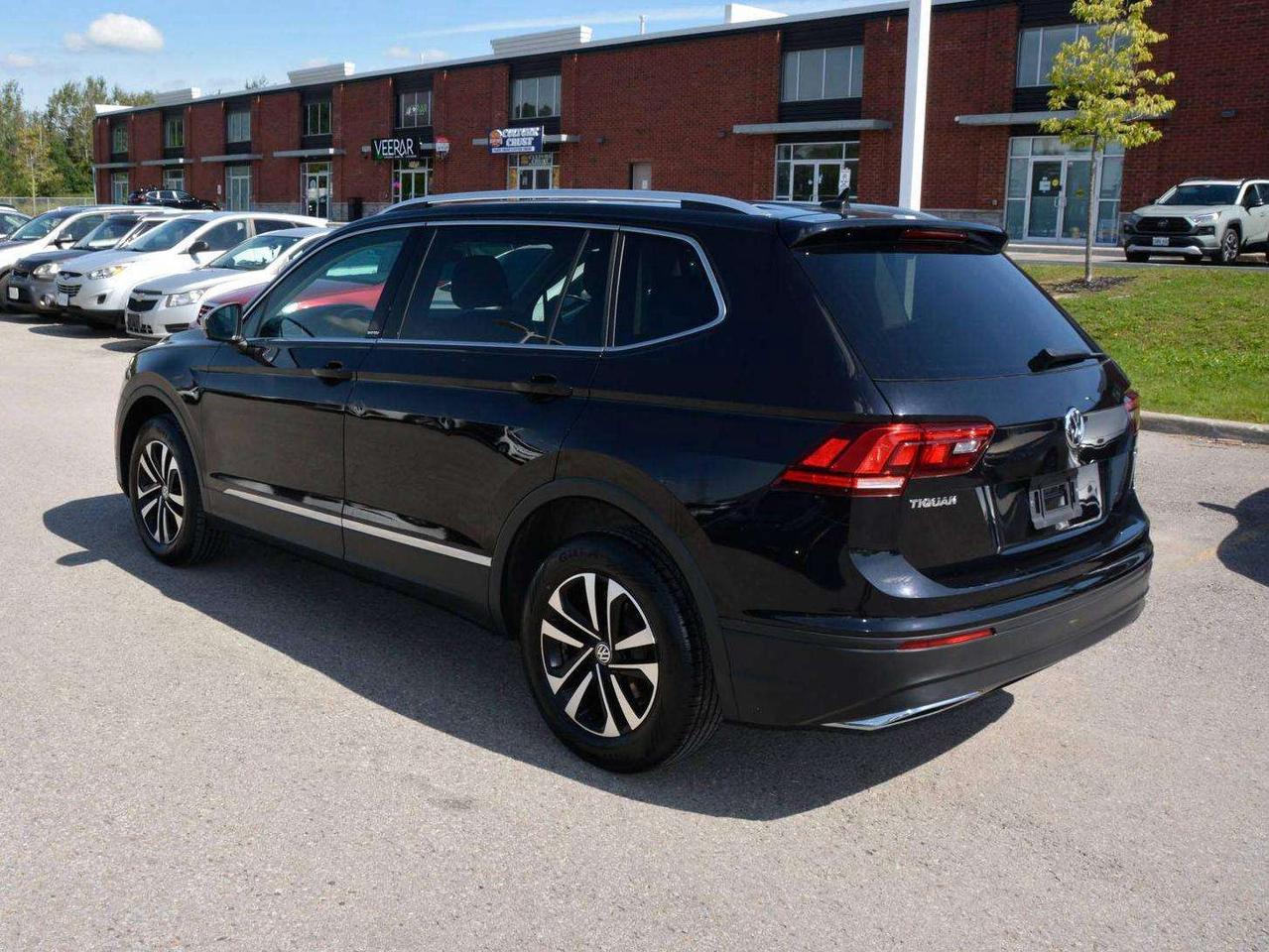 2021 Volkswagen Tiguan COMFORTLINE Photo