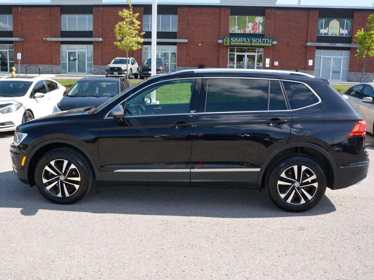 2021 Volkswagen Tiguan COMFORTLINE Photo