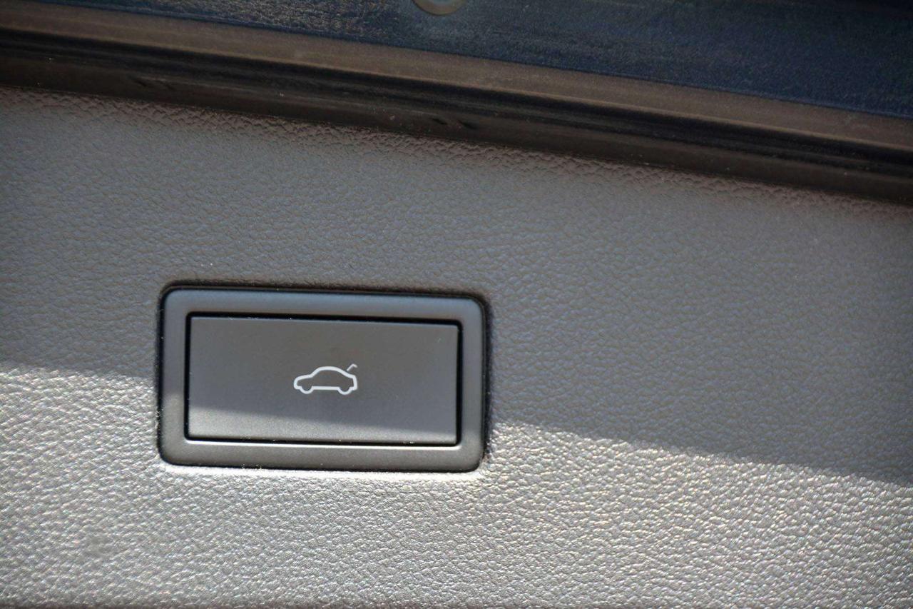 2021 Volkswagen Tiguan COMFORTLINE Photo