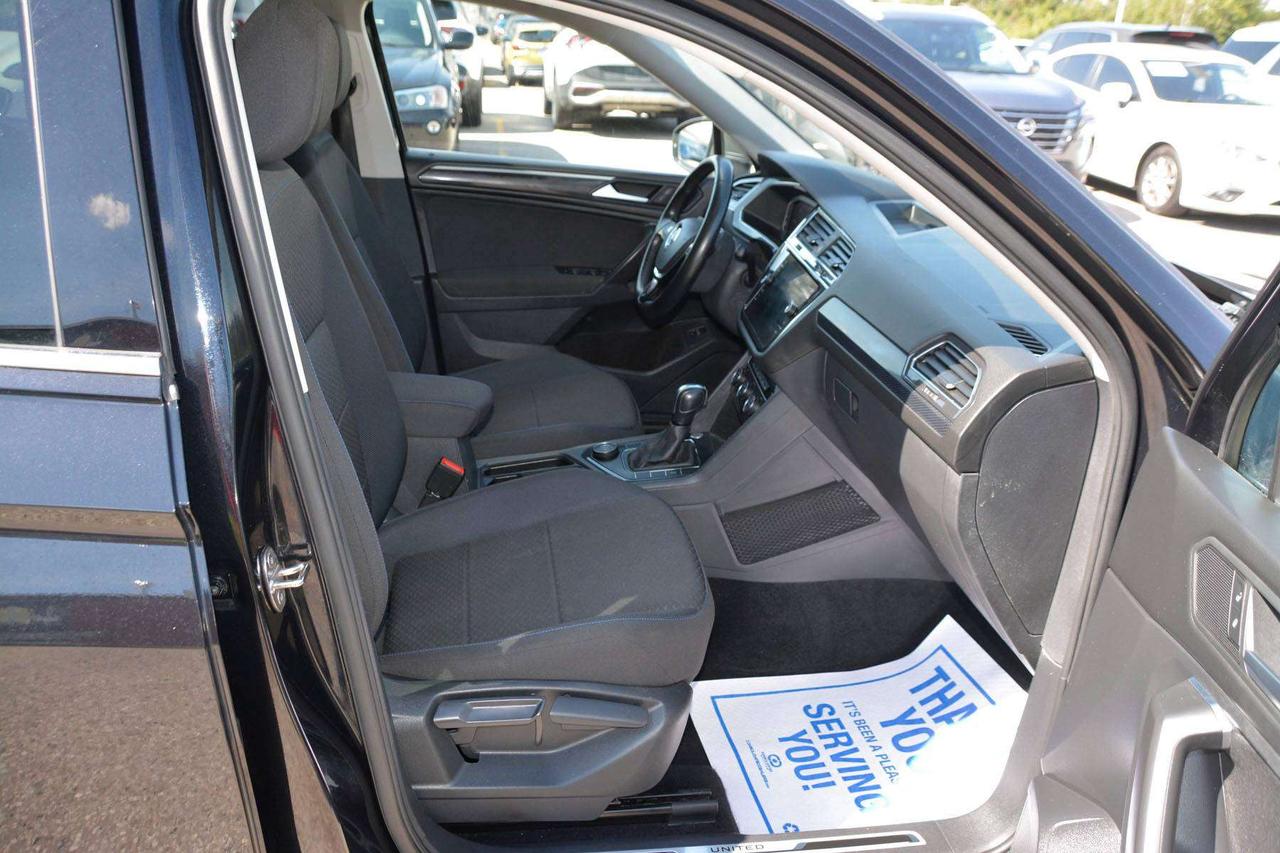 2021 Volkswagen Tiguan COMFORTLINE Photo