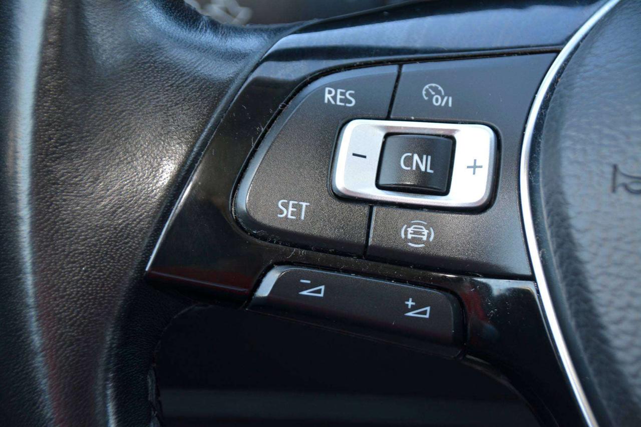 2021 Volkswagen Tiguan COMFORTLINE Photo