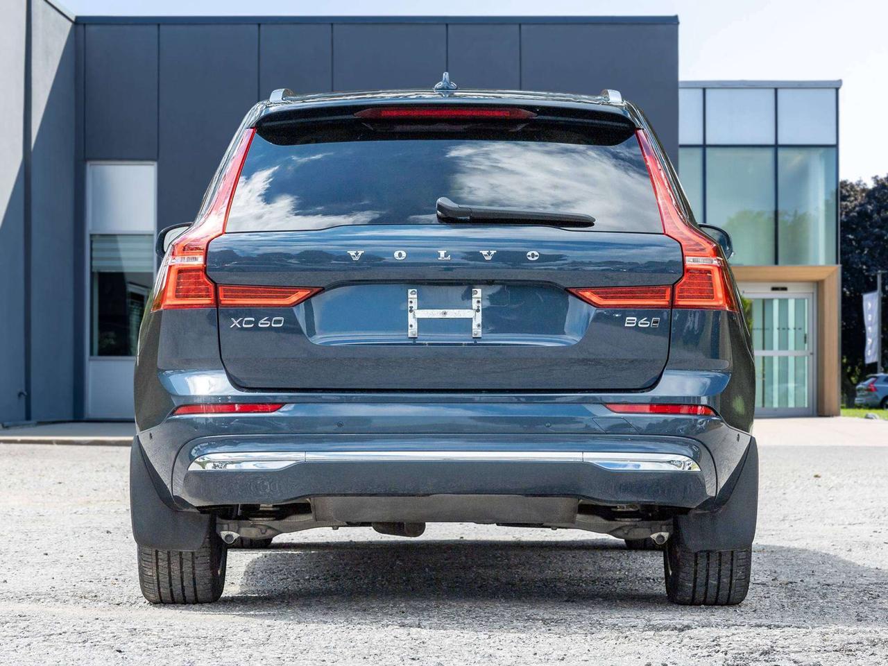 2023 Volvo XC60 ULTIMATE^Off Lease^Harman Kardon^Volvo CPO Photo