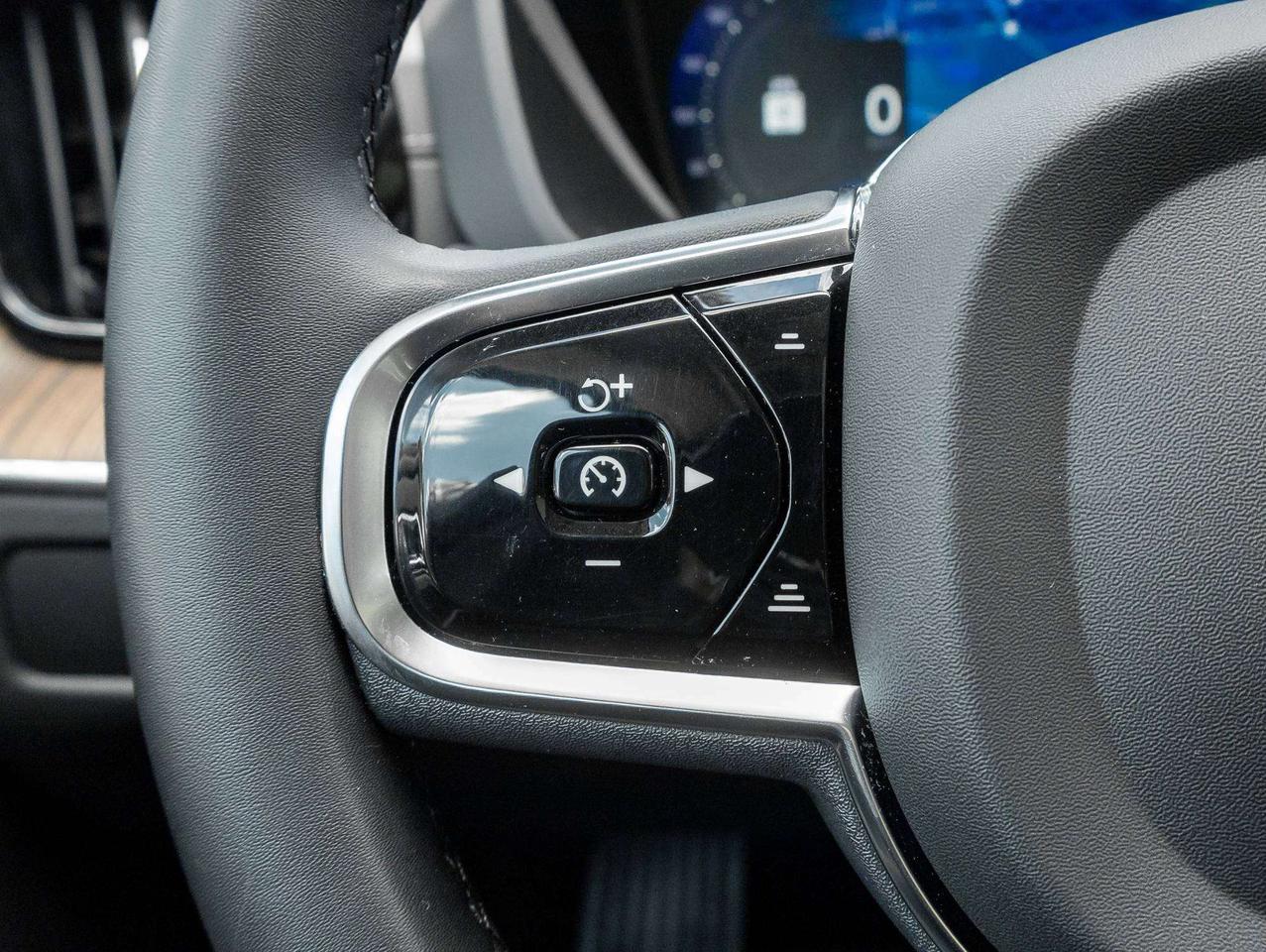 2023 Volvo XC60 ULTIMATE^Off Lease^Harman Kardon^Volvo CPO Photo