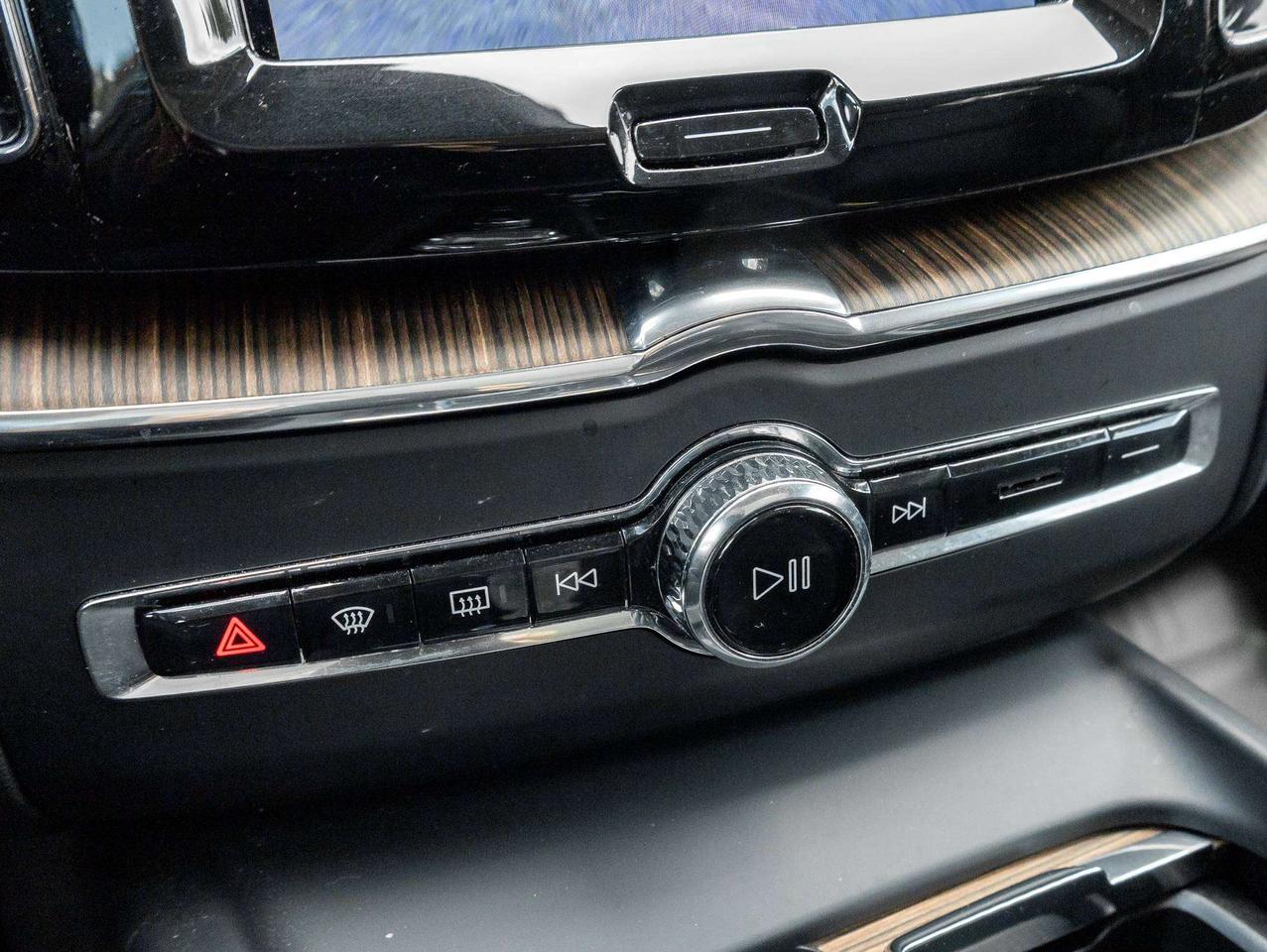 2023 Volvo XC60 ULTIMATE^Off Lease^Harman Kardon^Volvo CPO Photo