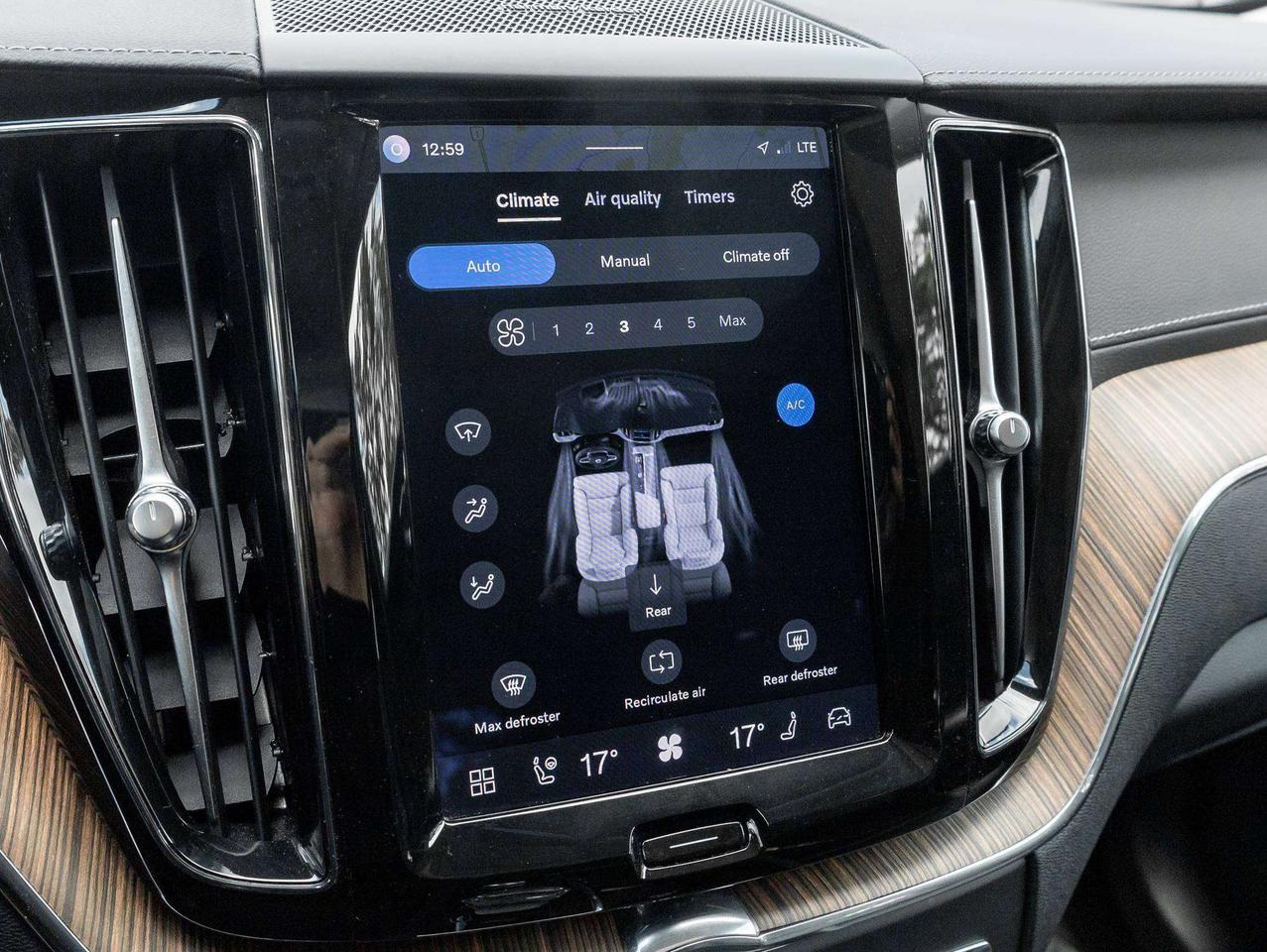 2023 Volvo XC60 ULTIMATE^Off Lease^Harman Kardon^Volvo CPO Photo
