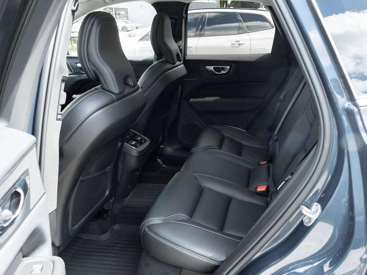 2023 Volvo XC60 ULTIMATE^Off Lease^Harman Kardon^Volvo CPO Photo