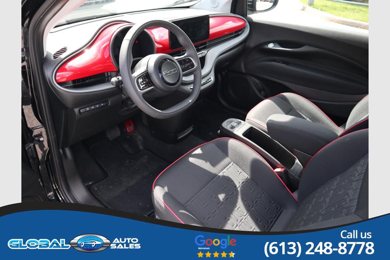 2025 Fiat 500E (Red) Photo