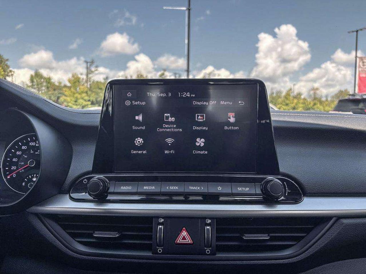 2023 Kia Forte GT-Line Photo